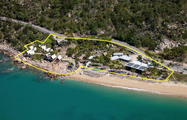 Magnetic Island Base Backpackers for | The Hotel