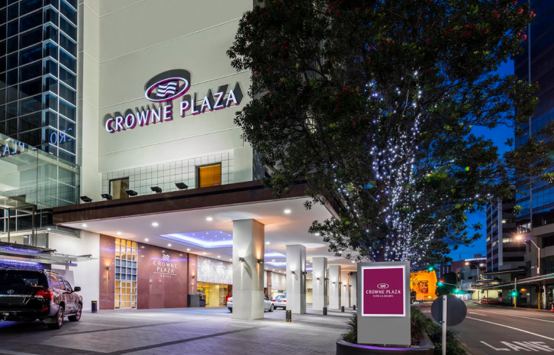 Crowne Plaza Auckland Wins New Zealand S Leading Business Hotel